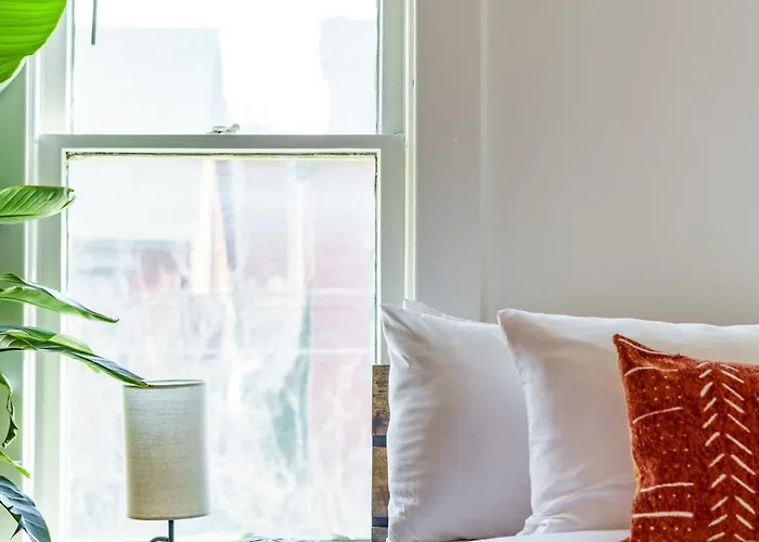 Jungle House Historic Lofts - Downtown Free Parking Сasa de vacaciones Columbus