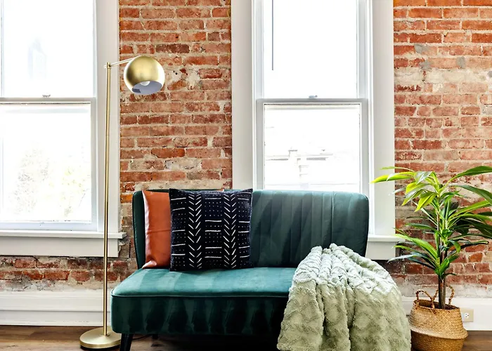 Jungle House Historic Lofts - Downtown Free Parking Сasa de vacaciones Columbus