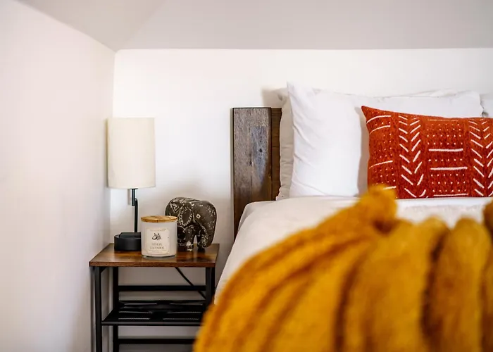 Jungle House Historic Lofts - Downtown Free Parking Сasa de vacaciones Columbus